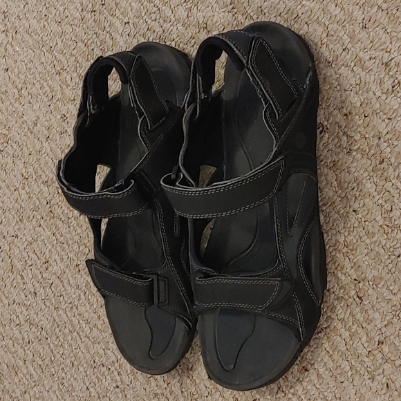 Mens Hi-Tec sandles - Picture 2 of 2